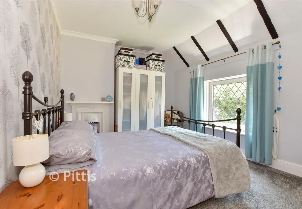 Bedroom 2 - Branstone, Sandown, Isle of Wight - Wards of Kent