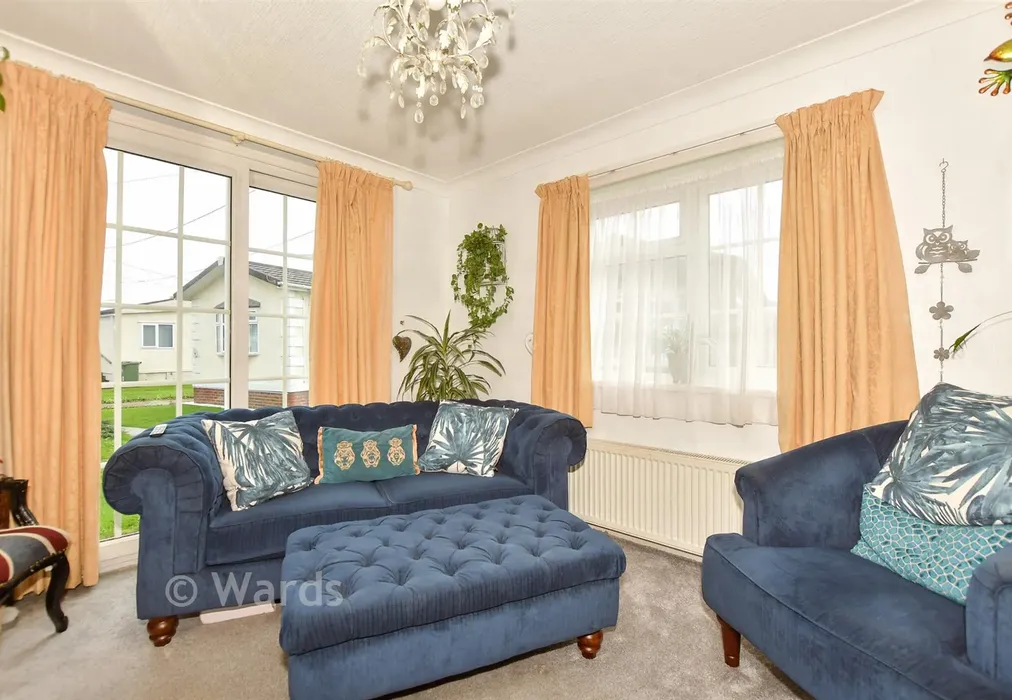 Lounge - Burmarsh Road, Hythe, Kent - Wards of Kent