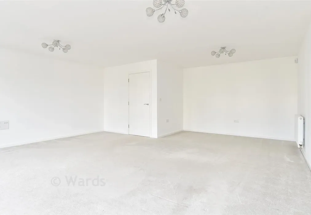 Lounge - Tigris Crescent, Chatham, Kent - Wards of Kent