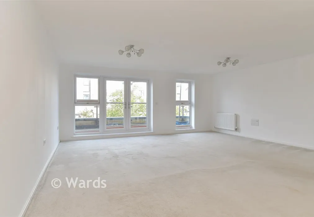 Lounge - Tigris Crescent, Chatham, Kent - Wards of Kent