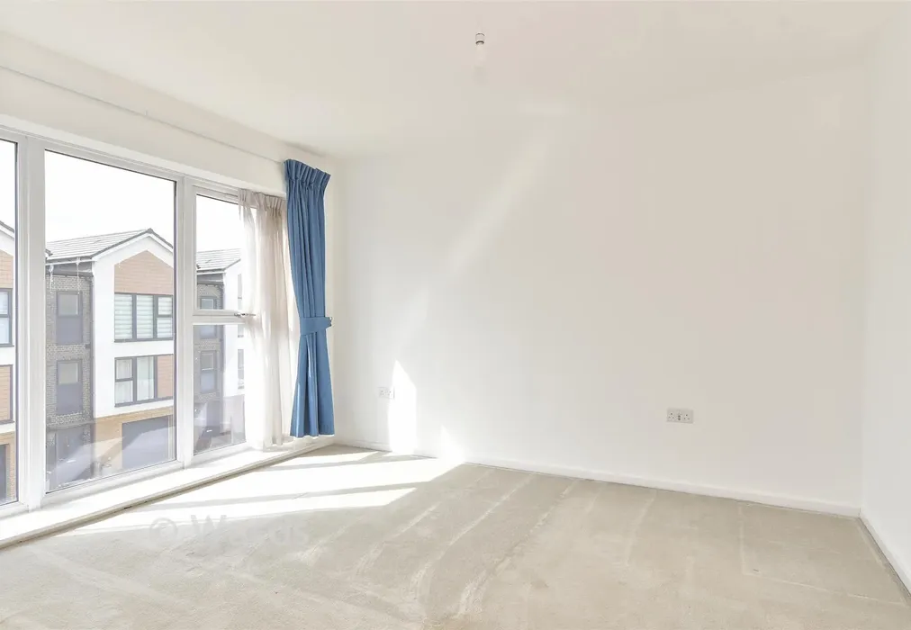 Bedroom 2 - Tigris Crescent, Chatham, Kent - Wards of Kent