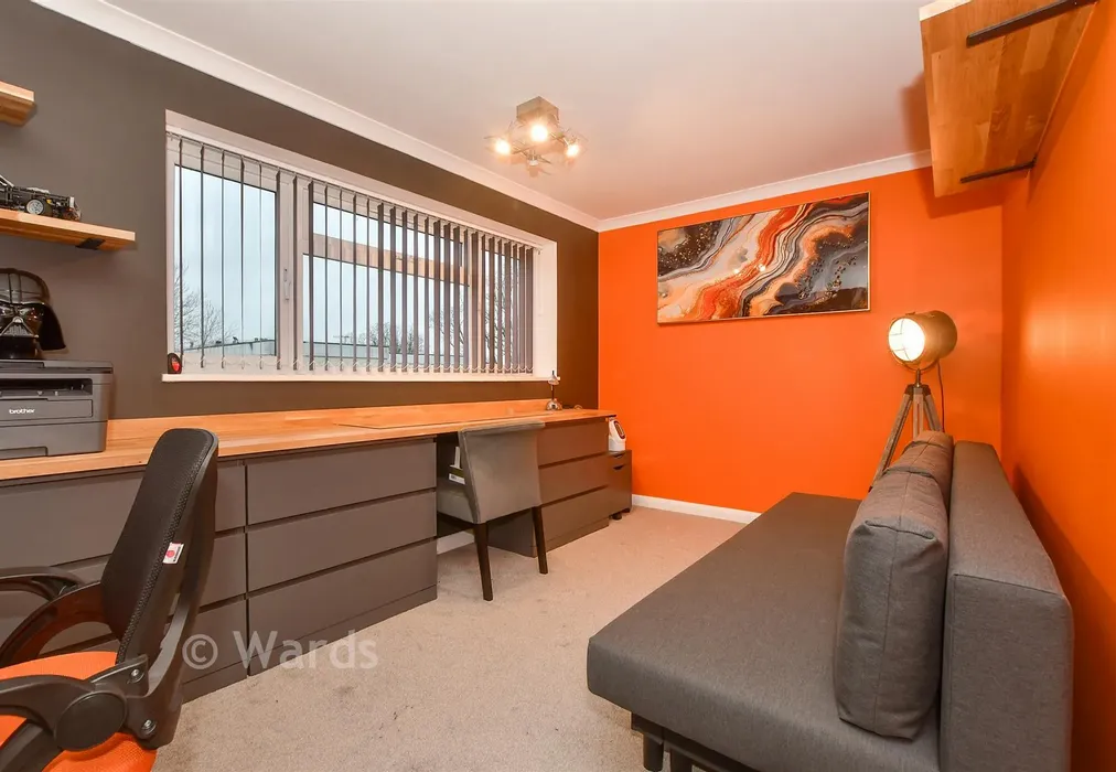 Bedroom 2 - Hamble Road, Tonbridge, Kent - Wards of Kent