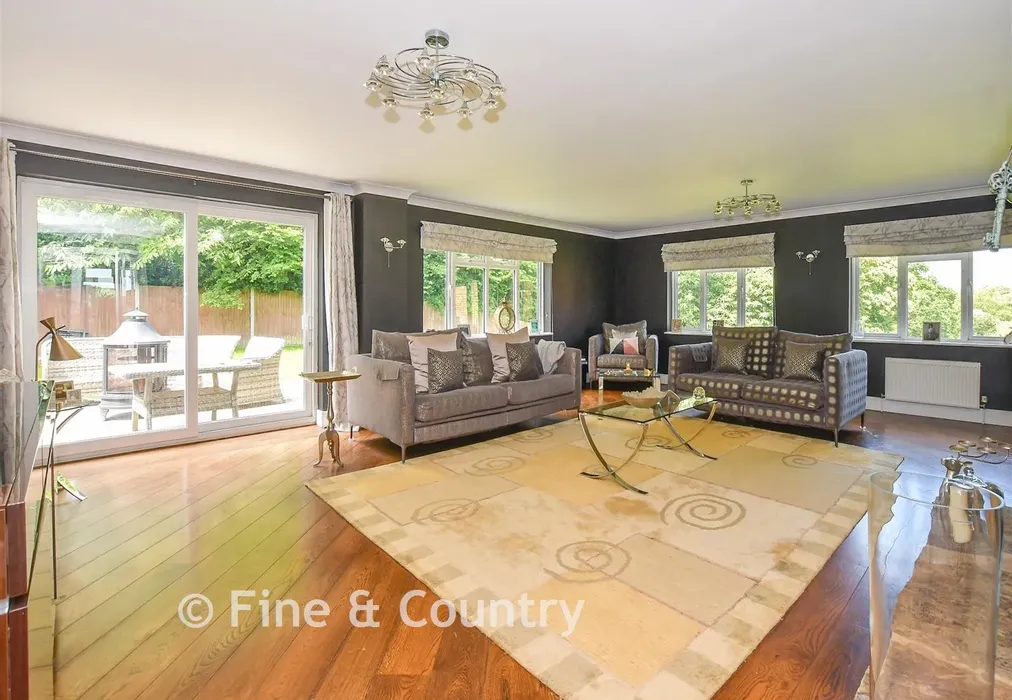 Living Room - Panel Lane, Pett, Hastings, East Sussex - Wards of Kent