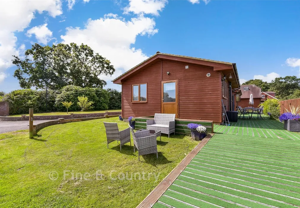 Workshop/Outbuilding - Panel Lane, Pett, Hastings, East Sussex - Wards of Kent
