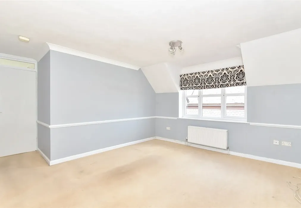 Lounge/Diner - Church Street, Littlehampton, West Sussex - Wards of Kent