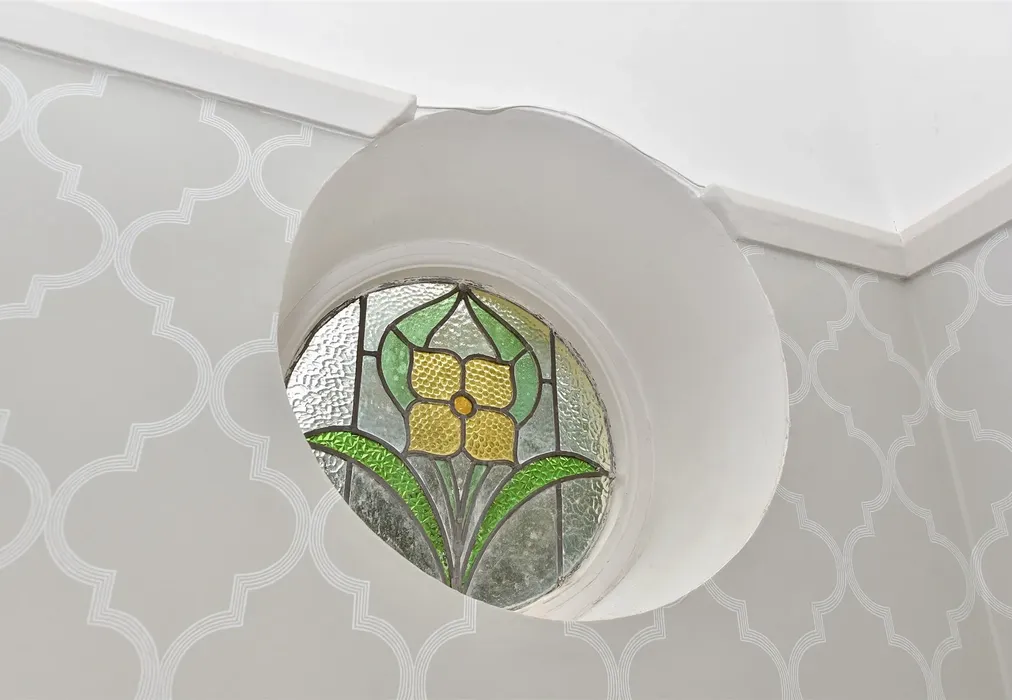 Internal Feature - London Road, Ramsgate, Kent - Wards of Kent