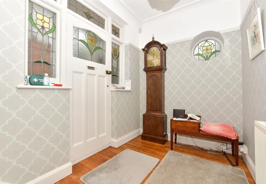 Hallway - London Road, Ramsgate, Kent - Wards of Kent