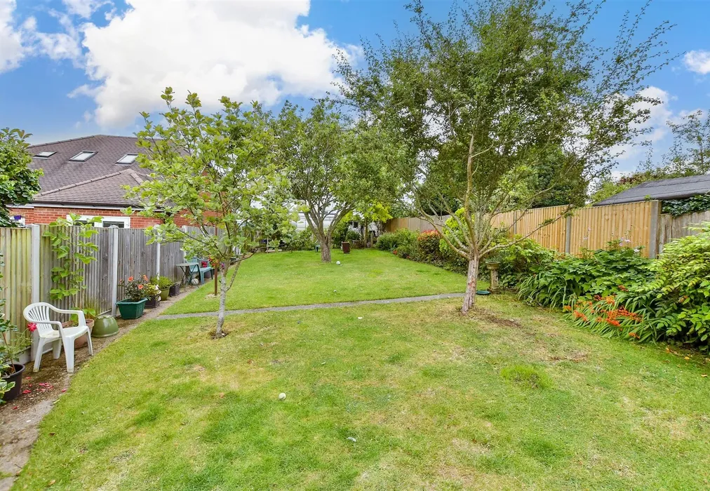 Rear Garden - London Road, Ramsgate, Kent - Wards of Kent