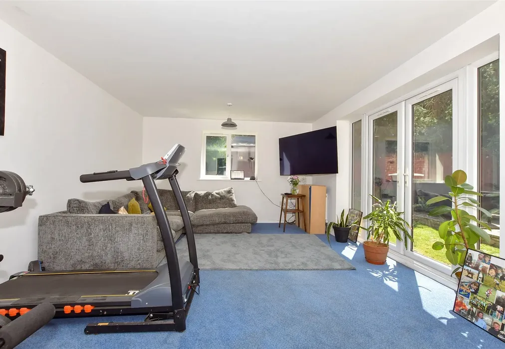 Dining Room - Blythe Road, Maidstone, Kent - Wards of Kent