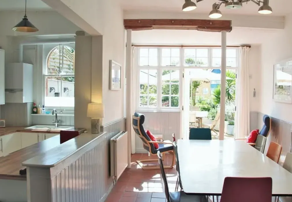 Dining Area - Union Road, Cowes, Isle of Wight - Wards of Kent