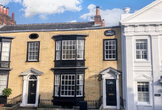 Union Road, Cowes, Isle of Wight - Wards of Kent