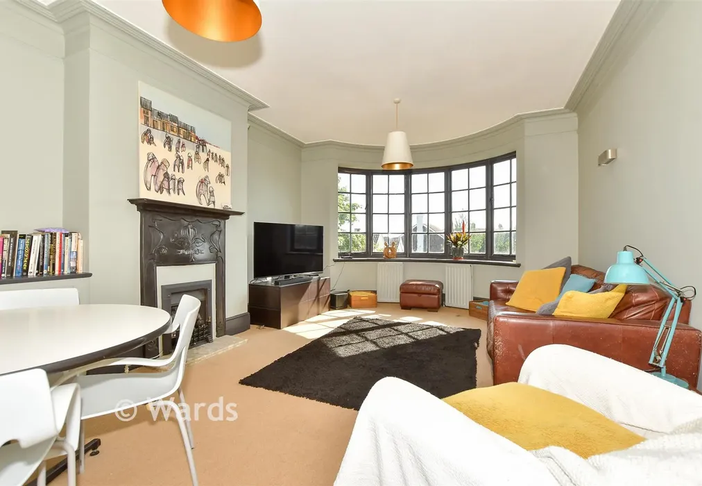 Lounge - North Road Bay, Sandwich Bay, Sandwich, Kent - Wards of Kent