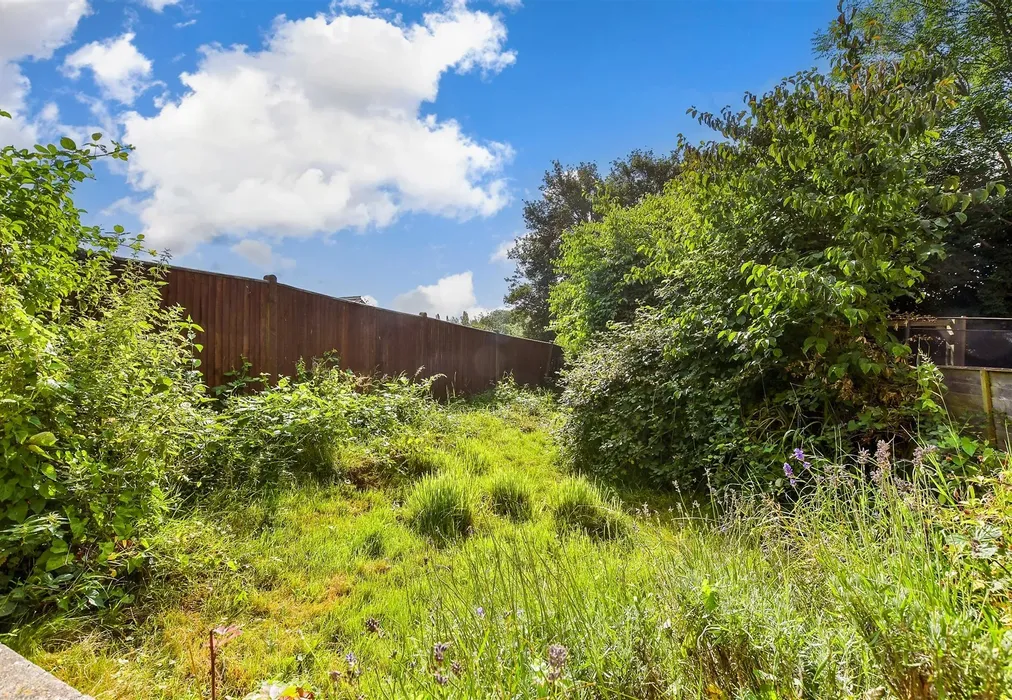 Rear Garden - Somerhill Road, Tonbridge, Kent - Wards of Kent