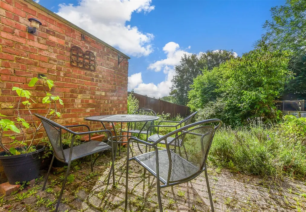 Patio / Decking - Somerhill Road, Tonbridge, Kent - Wards of Kent