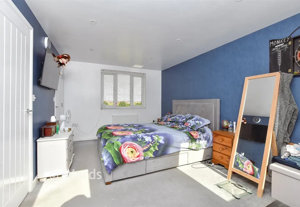 Bedroom 1 - Hempstead Lane, Bapchild, Sittingbourne, Kent - Wards of Kent