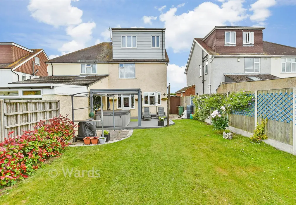 Rear Elevation - Hempstead Lane, Bapchild, Sittingbourne, Kent - Wards of Kent