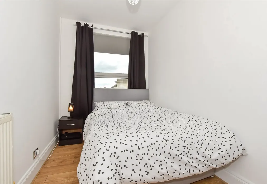 Bedroom 2 - Ethelbert Road, Margate, Kent - Wards of Kent