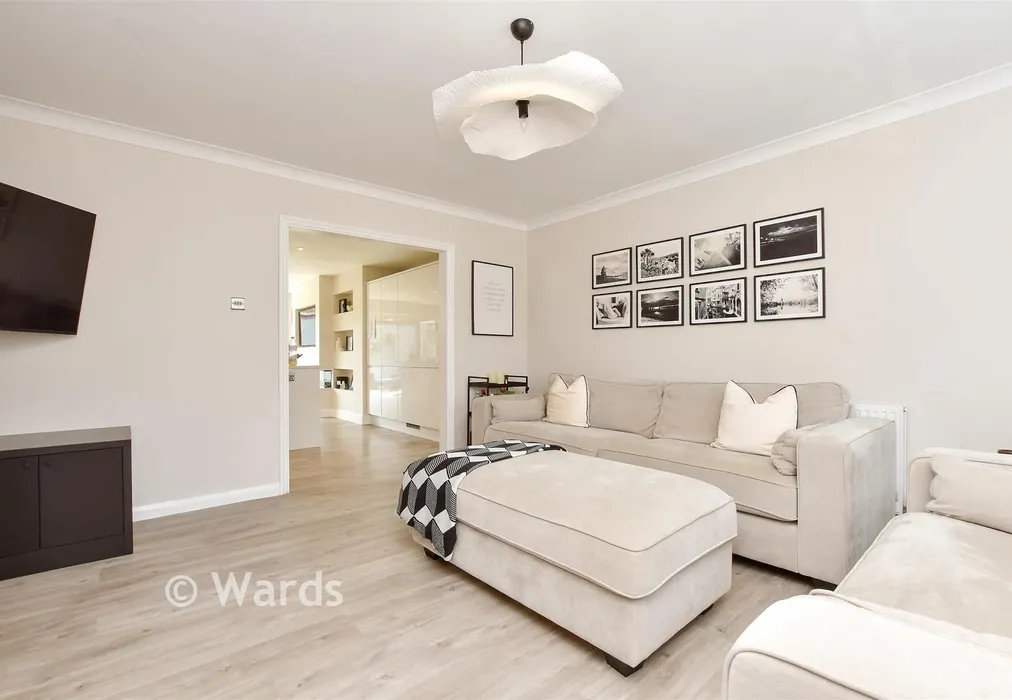 Lounge - Chilham Road, Maidstone, Kent - Wards of Kent