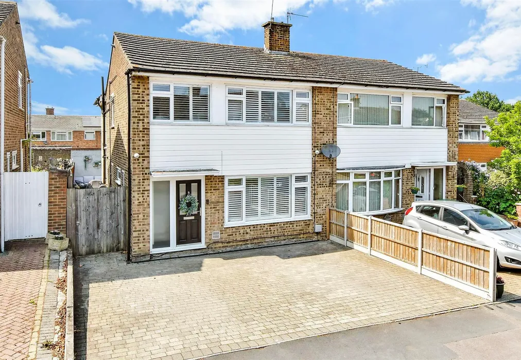 Front Web - Chilham Road, Maidstone, Kent - Wards of Kent