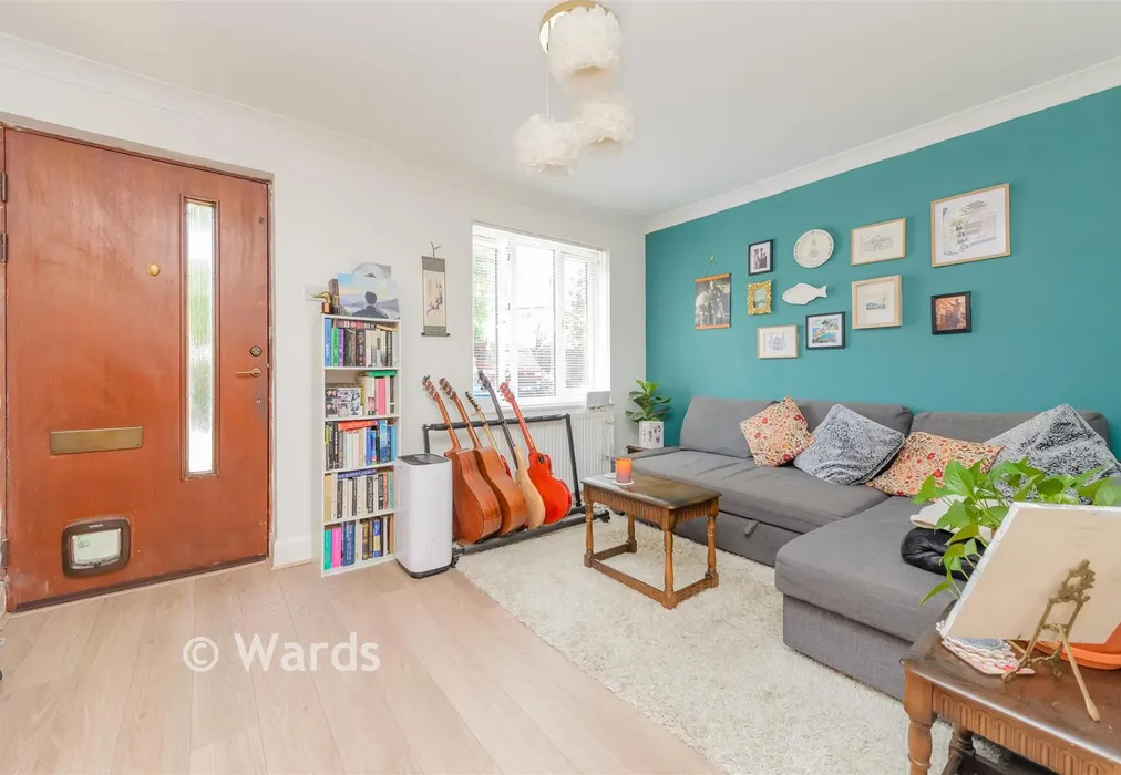 Lounge - Heatherbank Close, Dartford, Kent - Wards of Kent