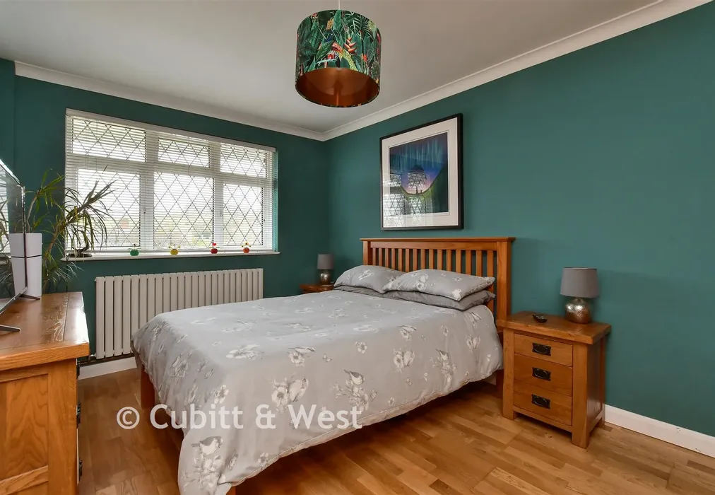 Bedroom 2 - Falmer Gardens, Woodingdean, Brighton, East Sussex - Wards of Kent