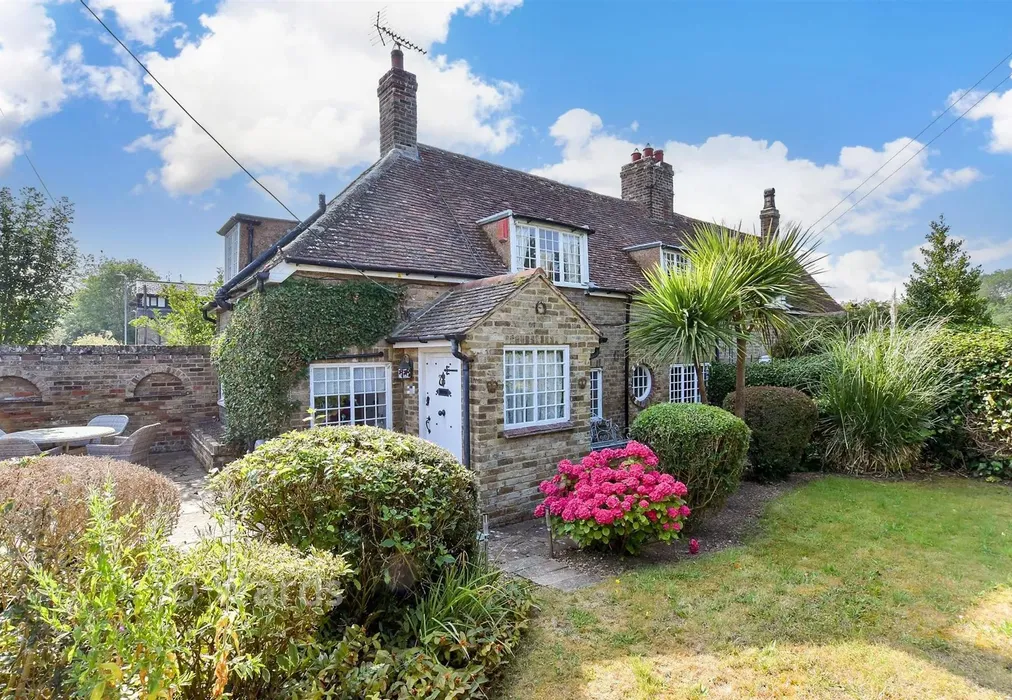 Front Elevation - Monkton Street, Monkton, Ramsgate, Kent - Wards of Kent