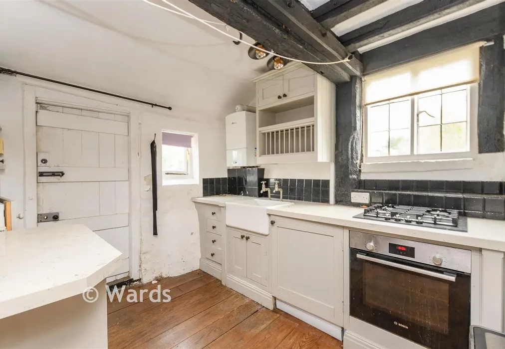 Kitchen - Riverside, Eynsford, Kent - Wards of Kent