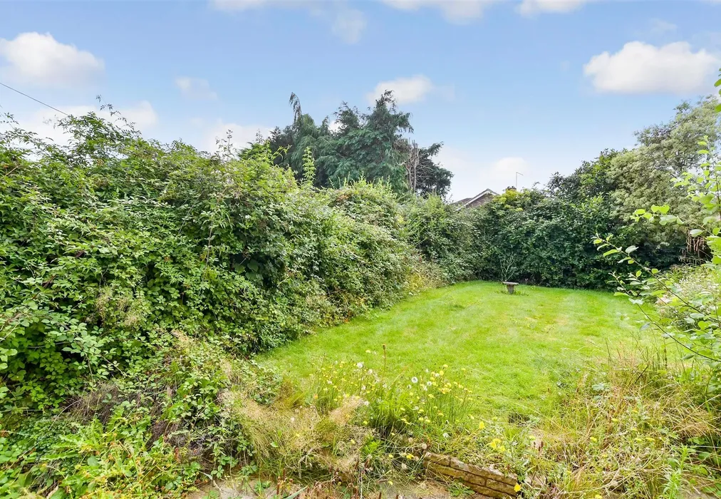 Rear Garden - Handel Walk, Tonbridge, Kent - Wards of Kent