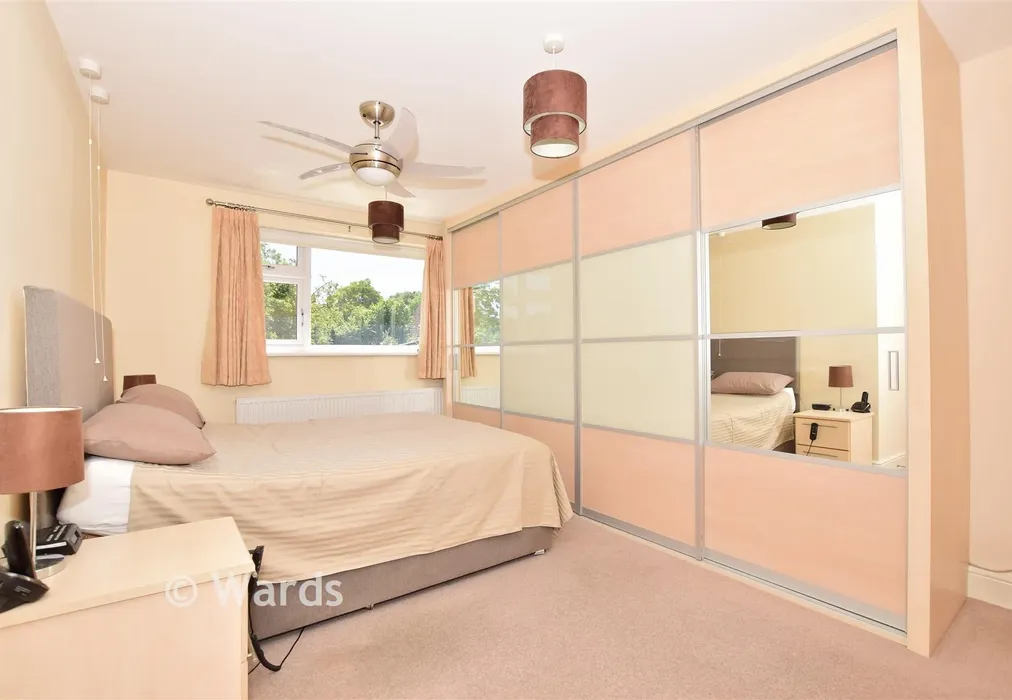 Main Bedroom - Robin Hood Lane, Walderslade, Chatham, Kent - Wards of Kent