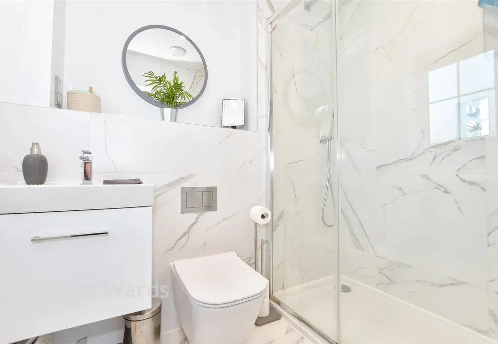En-Suite Shower Room - Sapphire Park, Sutton Valence, Kent - Wards of Kent
