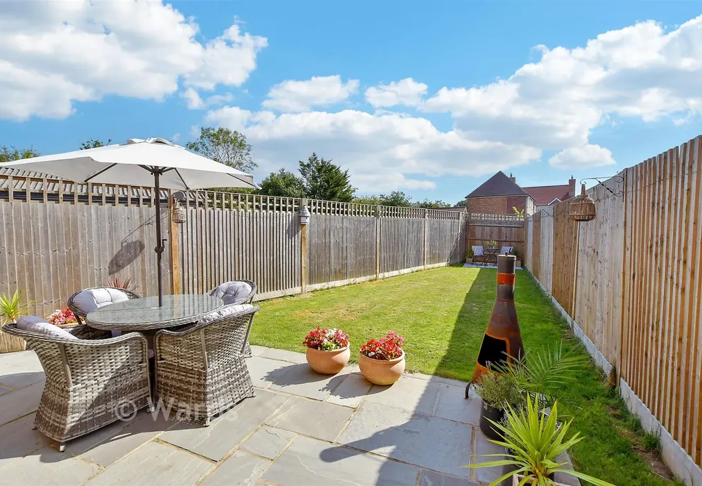 Rear Garden - Sapphire Park, Sutton Valence, Kent - Wards of Kent