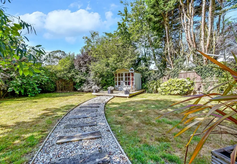 Rear Garden - Orgarswick Avenue, Dymchurch, Kent - Wards of Kent