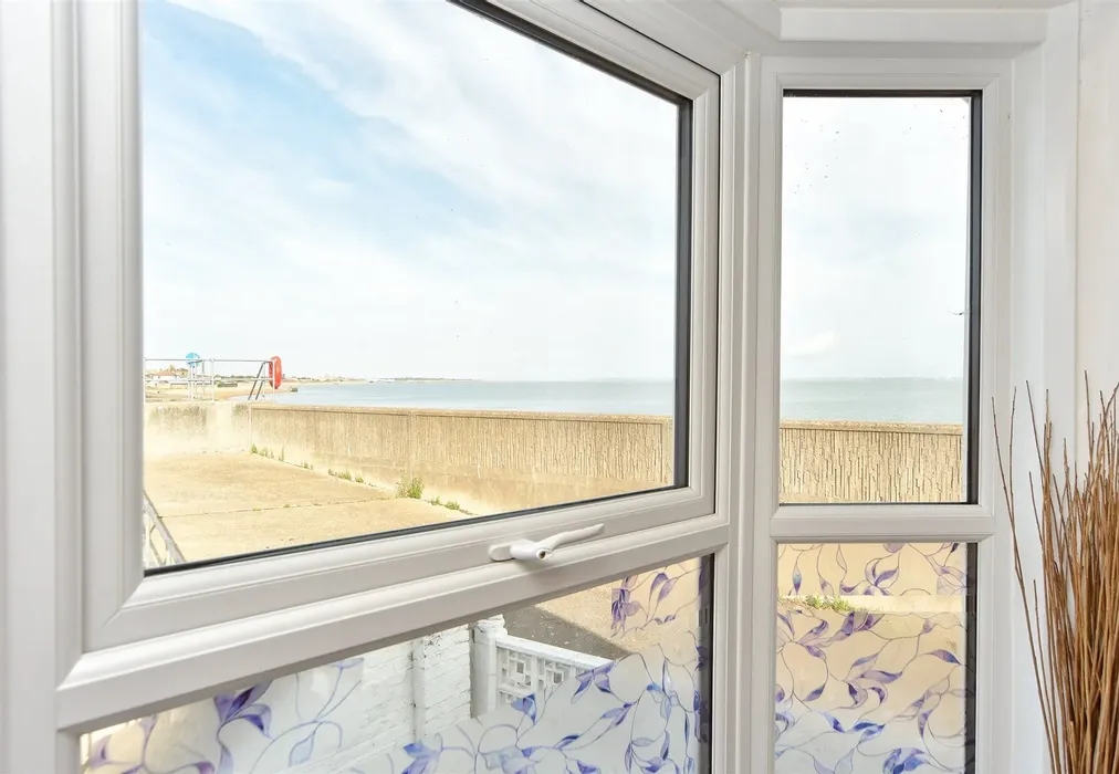 Internal Feature - Marine Parade, Sheerness, Kent - Wards of Kent