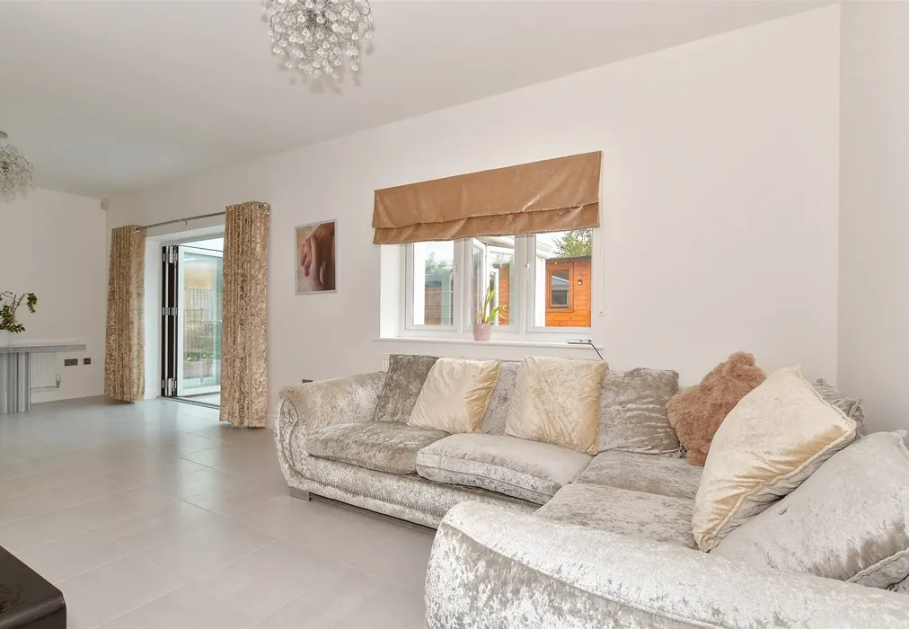 Dining Area - Parker Avenue, Eastchurch, Sheerness, Kent - Wards of Kent