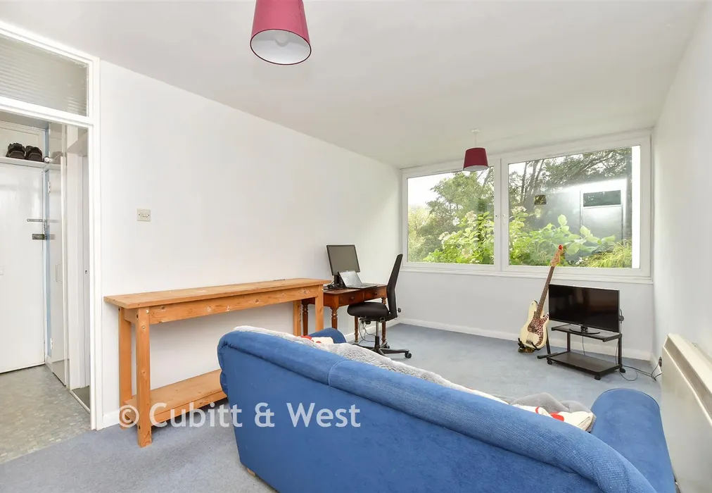 Lounge - Riverside, Dorking, Surrey - Wards of Kent