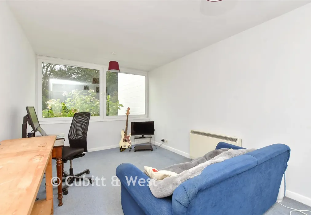 Lounge - Riverside, Dorking, Surrey - Wards of Kent