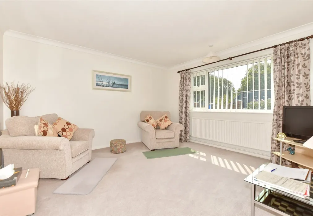 Bedroom 1 - Northdown Road, Cliftonville, Margate, Kent - Wards of Kent
