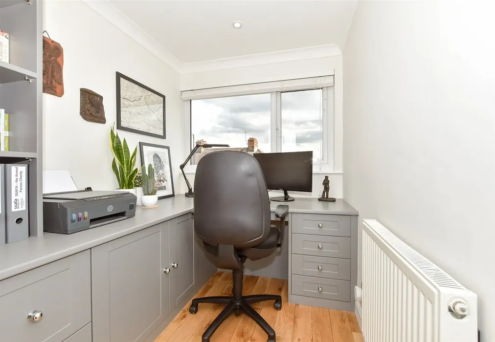 Bedroom 4 - Holborough Road, Snodland, Kent - Wards of Kent