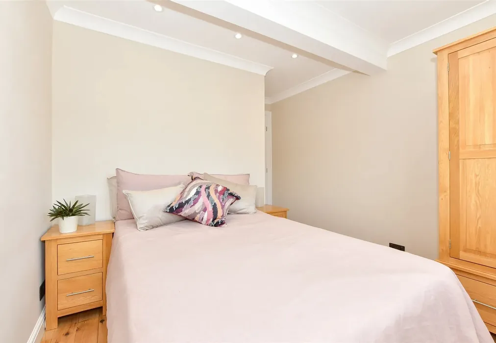 Bedroom 2 - Holborough Road, Snodland, Kent - Wards of Kent