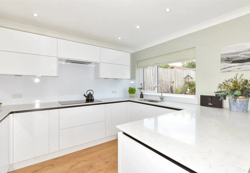 Kitchen/Diner - Holborough Road, Snodland, Kent - Wards of Kent