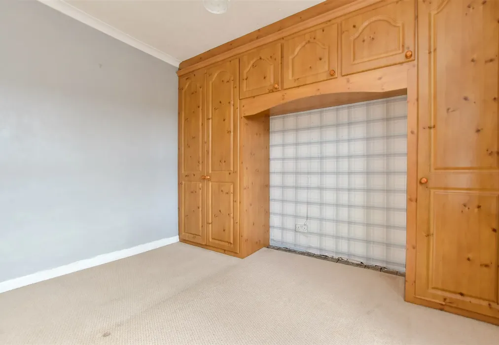 Bedroom 1 - Godstone Road, Purley, Surrey - Wards of Kent
