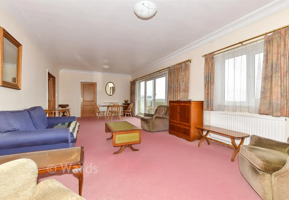 Lounge/Diner - South Road, Hythe, Kent - Wards of Kent