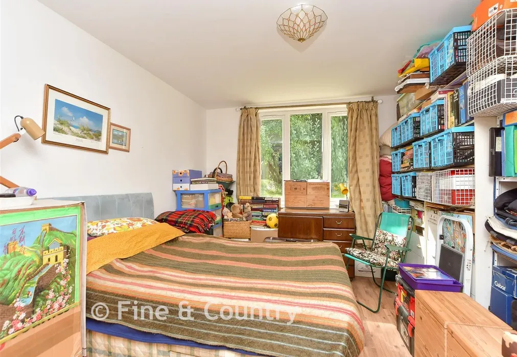 Annexe Bedroom - The Ferns, Tunbridge Wells, Kent - Wards of Kent