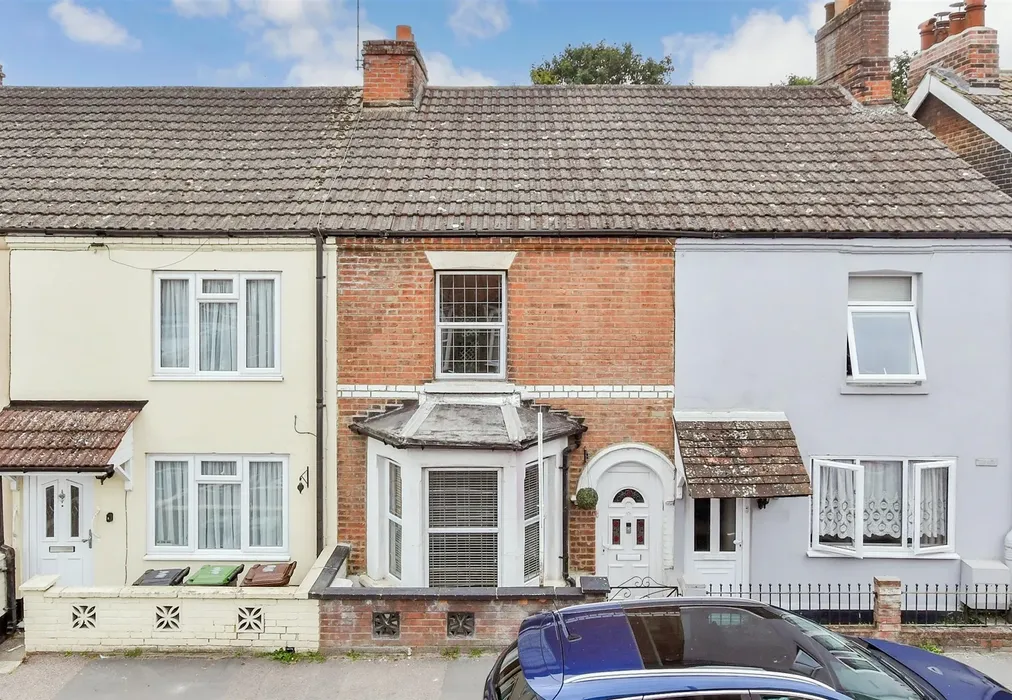 Front - Malling Road, Snodland, Kent - Wards of Kent