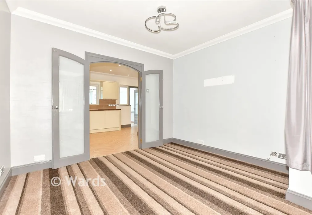 Lounge - Glack Road, Deal, Kent - Wards of Kent