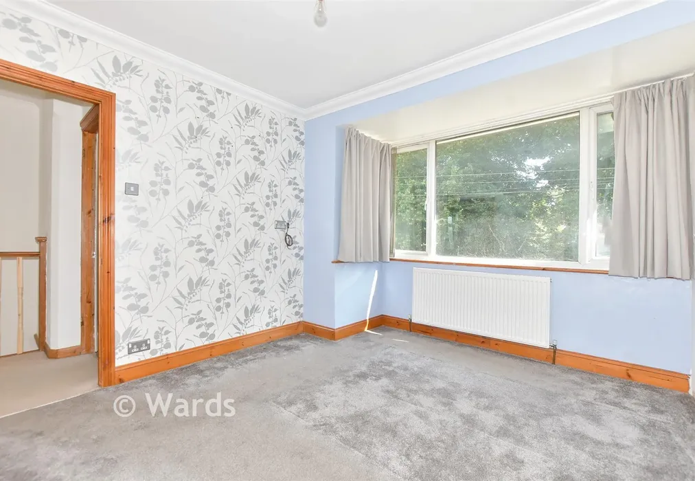 Bedroom 1 - Glack Road, Deal, Kent - Wards of Kent