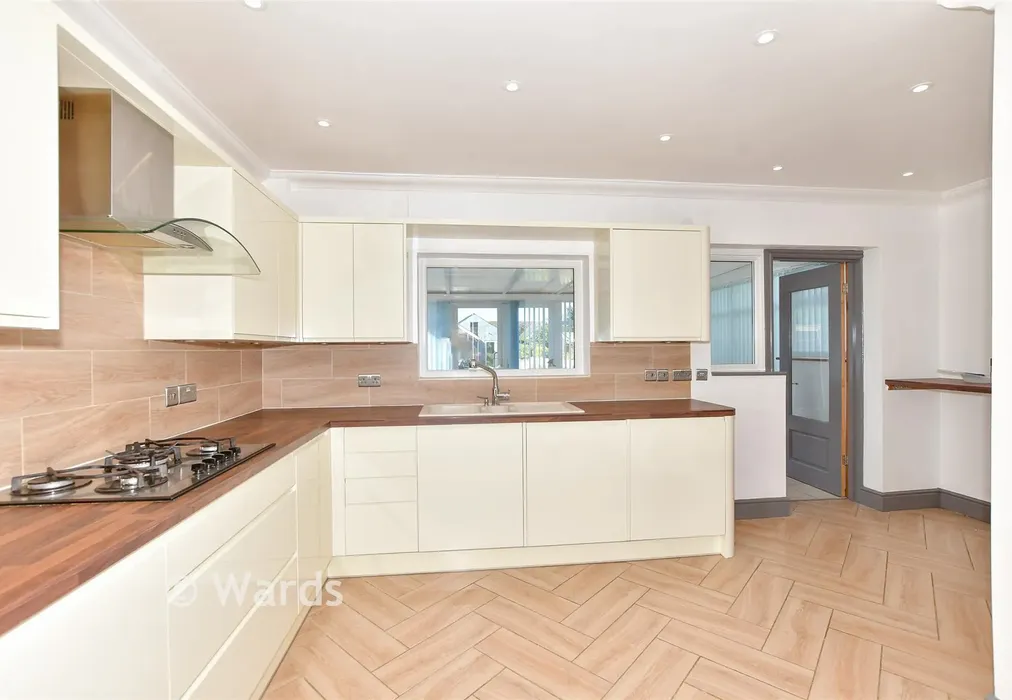 Kitchen/ Diner - Glack Road, Deal, Kent - Wards of Kent