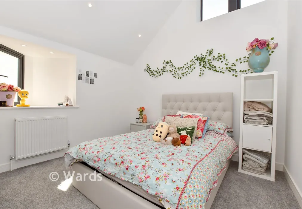 Bedroom 2 - Borstal Hill, Whitstable, Kent - Wards of Kent