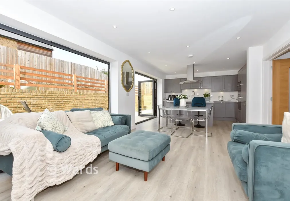 Kitchen/Diner - Borstal Hill, Whitstable, Kent - Wards of Kent