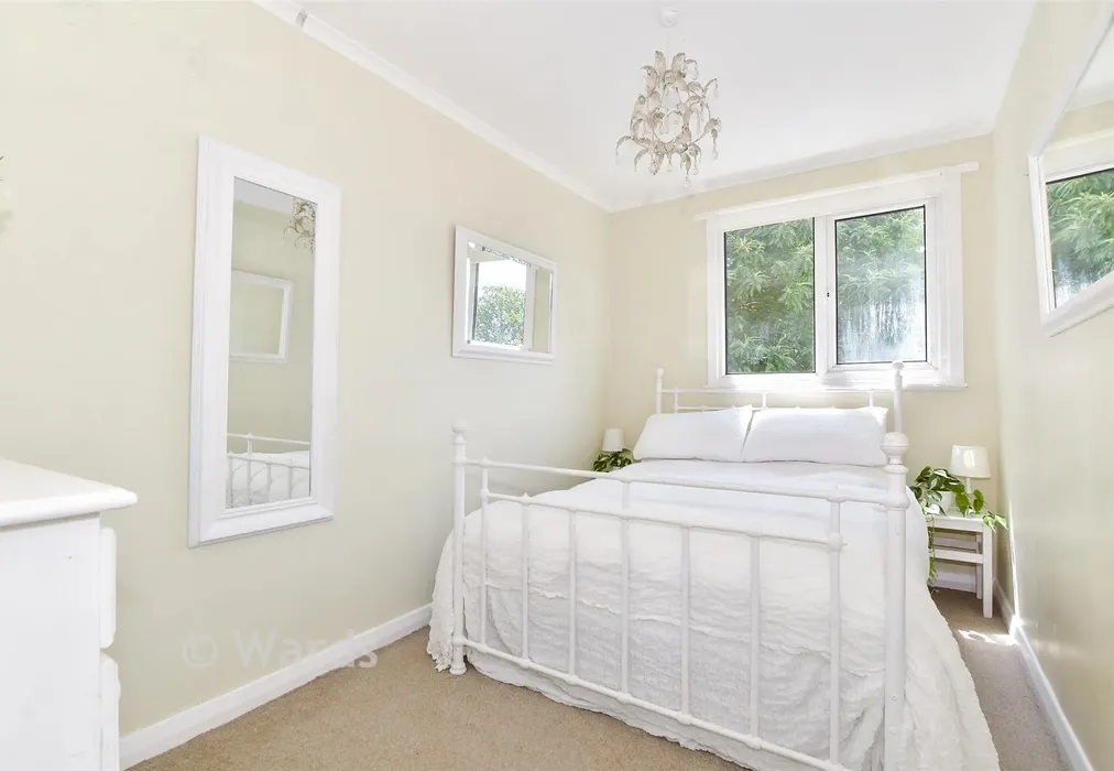 Bedroom 2 - Redleaf Close, Tunbridge Wells, Kent - Wards of Kent